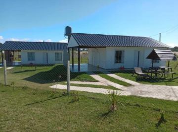 Edificio · 150m² · 3 Ambientes · 2 Cocheras · Dos Casas en Venta - 2 Dorm. 2 Baños - Patio Parrilla - 715 m² - Miramar