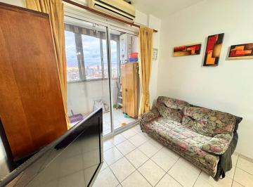 Departamento de 3 ambientes, Colegiales · Departamento 3 Ambientes con Increíble Vista! Apto Crédito!
