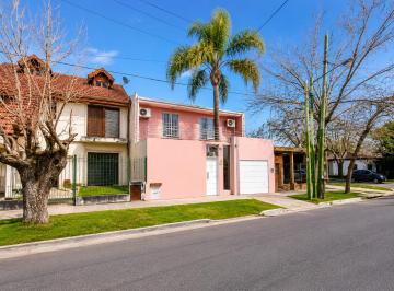 Casa en Venta de 6 ambientes Ituzaingó Norte · Ituzaingó - Venta - Casa 6 Ambientes