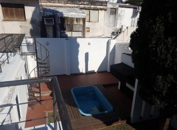 Casa de 5 ambientes, Rosario · Casa de 2 Plantas con Patio y Cochera (Garay 400)