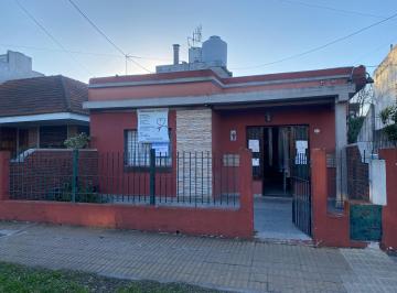 Casa de 3 ambientes, Almirante Brown · Casa en Alquiler