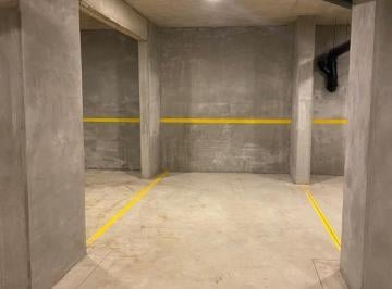 Garage · 13m² · Cochera en Entre Ríos y Mendoza (Rosario Centro) Techada en Subsuelo Edificio Paseo Mendoza