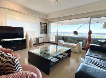 Departamento · 270m² · 4 Ambientes · Departamento Alquiler Invernal/temporario - Playa Brava