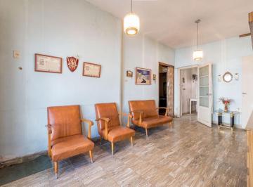 Casa · 152m² · 5 Ambientes · 1 Cochera · Casa 2 Dorm. - Matheu, Rosario