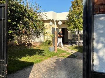 Casa de 3 ambientes, La Matanza · Alquiler Villa Luzuriaga Casa 3 Amb2 Dorm Entrada 2 Autos
