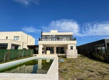 GBB-GBB-1436_2 · Venta de Casa 4 Ambientes en Santa Elisa, Pilar del Este
