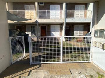 Departamento de 3 ambientes, La Plata · Duplex 2 Dorm. con Entrada P/ Auto y Patio