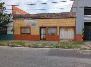 Casa de 3 ambientes, La Matanza · Casa 3 Amb. con Cochera - Venta - San Justo