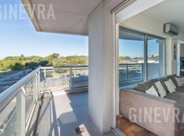 Departamento · 80m² · 3 Ambientes · 1 Cochera · 3 Ambientes en Alquiler con Cochera - Puerto Madero