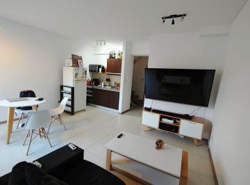 PH · 41m² · 2 Ambientes · 1 Cochera · Venta PH 2 Ambientes con Parrilla y Cochera - Villa Urquiza