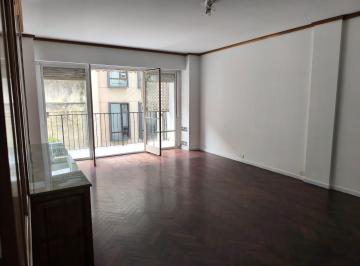 Departamento · 122m² · 4 Ambientes · Semipiso 4 Ambientes con Dependencia de Servicio Balcón Contrafrente