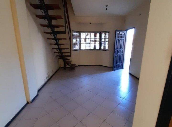 Casa · 100m² · 3 Dormitorios · 1 Cochera