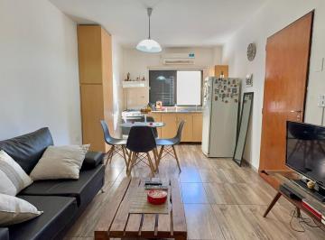 Departamento · 43m² · 2 Ambientes · Departamento de Dos Ambientes - 1° Piso - Hecho a Nuevo