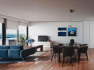 Departamento · 98m² · 4 Ambientes · Departamento de 2 Dorm. con Balcón Al Frente y Patio en Zona Rio