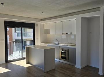 Departamento · 49m² · 3 Ambientes · Departamento de 1 Dormitorio con Balcón en L en Zona Centro