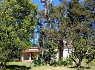 Casa · 250m² · 4 Ambientes · 1 Cochera · Venta de Campo de 8,6 Has con Casa a Reciclar en Cortines, Luján - Acepta Financiacion