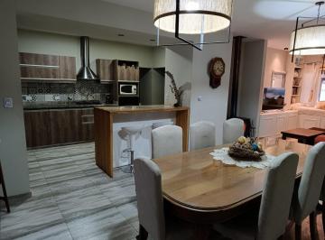 Casa · 140m² · 5 Ambientes · 2 Cocheras · Casa en Venta en Country Las Corzuelas. 3 Dorm. Apto Crédito