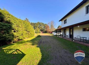 Casa · 130m² · 4 Ambientes · 2 Cocheras · Casa en Venta en El Pato