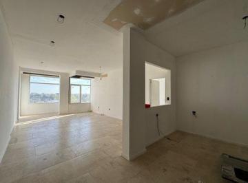 Departamento · 80m² · 2 Ambientes · 1 Cochera · Venta Departamento 2 Ambientes/baño/toilette/a Estrenar/cochera/amplio