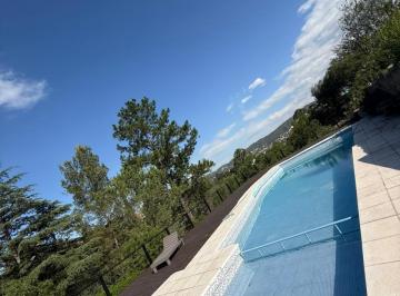 Casa de 10 ambientes, Villa Carlos Paz · Hermosa Casa con Pileta, Quincho y Departamento