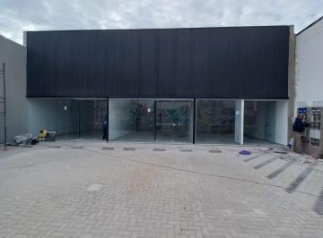 Local comercial , Córdoba · Local Comercial – Excelente Ubicación – Docta