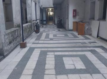 Casa · 29m² · 2 Ambientes · Departamento Interno Estilo Pasillo en Planta Baja 1 Dormitorio Pleno Centro San Luis Al 1100 Ideal