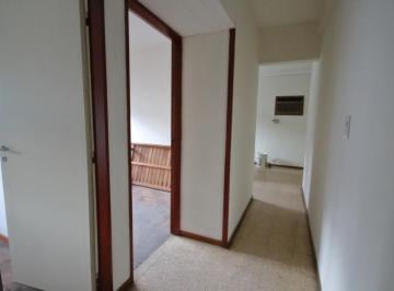 Departamento · 8m² · 3 Ambientes · Tapalqué 4353: Depto. Tipo PH 3amb. Antiguo en Excelente Estado