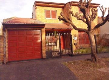 Casa · 73m² · 5 Ambientes · 1 Cochera · Venta Casa Pablo Podestá 5 Ambientes Dos Plantas