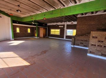 Local comercial · 140m² · Local en Alquiler José C. Paz