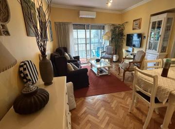 Departamento · 50m² · 3 Ambientes · 1 Cochera · Recoleta