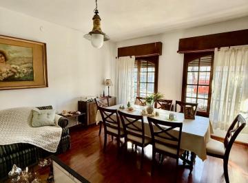 Casa de 6 ambientes, Rosario · Venta - Casa 4 Dorm. Echesortu