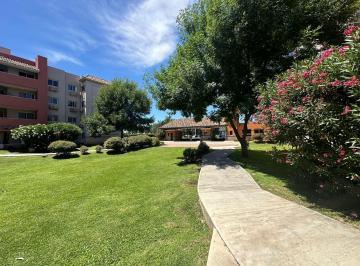 Departamento · 95m² · 4 Ambientes · 1 Cochera · Departamento en Venta en Bardas, 2 Dorm. y 1/2, 2 Baños, Amplio Balcon, Amenities