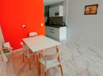 Departamento · 40m² · 2 Ambientes · Alquiler Dpto 2 Amb a m Uade, Uai, Kennedy
