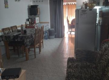 PH de 2 ambientes, La Plata · Venta PH por Pasillo de 2 Dorm. con Patio
