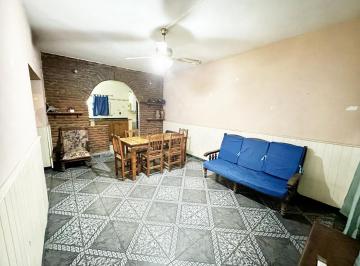 Casa · 120m² · 4 Ambientes · 3 Cocheras · Casa con Departamento en Guernica