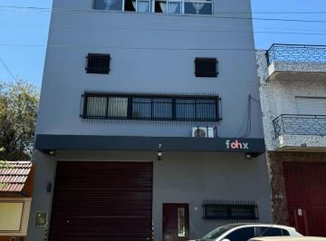 Bodega-Galpón · 579m² · Galpón Industrial de 579 m² en 3 Plantas - Oficinas - Baños y Vestuarios - Montacarga - Pompeya