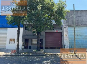 Bodega-Galpón · 685m² · Galpón Industrial en 2 Plantas - Oficinas, Montacargas y Red de Incendio - 685 m² Edif. - Pompeya