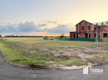Terreno · 830m² · Venta Terreno Los Pasos 3 Permuta