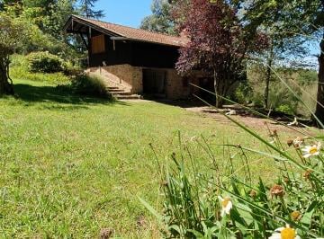 Casa de 4 ambientes, Villa Berna · Casa en La Montaña