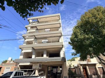 Departamento · 77m² · 3 Ambientes · 1 Cochera · Departamento - 3 Ambientes de Categoría Superior - Saladillo 1100 Liniers