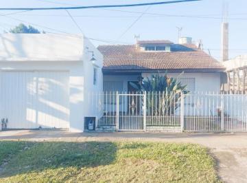 Casa · 129m² · 3 Ambientes · 2 Cocheras · Casa 2 Dorm.. | Salta Al 2900