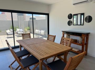 Departamento · 87m² · 6 Ambientes · Departamento Amoblado en Alquiler con Terraza Propia