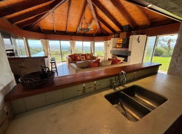 Casa de 4 ambientes, Bialet Massé · Propiedad de Categoría con Terreno de 7000 m² en Bialet Massé - Imperdible