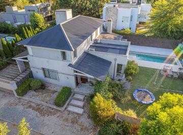 Casa de 6 ambientes, Tandil · Venta de Casa, Tandil.