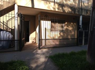 Departamento · 45m² · 2 Ambientes · 1 Cochera · Departamento - Bella Vista