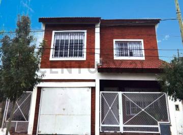 Casa · Venta de Casa Multifamiliar 7 Ambientes Merlo Norte