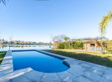 Casa · 246m² · 6 Ambientes · 4 Cocheras · Venta Casa 6amb C/salida a Laguna