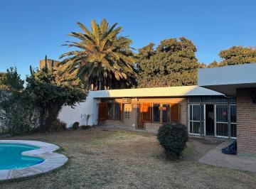 Casa de 7 ambientes, Córdoba · Casa en Alquiler - Tres Dormitrios - Cerro de Las Rosas