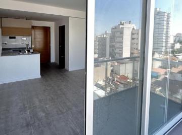 Departamento · 31m² · 1 Ambiente · Alquiler Monoambiente | C/amplio Balcón Vista Abierta | Flores