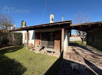 Casa · 552m² · 3 Ambientes · 1 Cochera · Casa 3 Amb. Lote 550 m² en Venta - Francisco Alvarez, Moreno